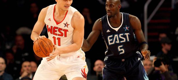 半岛体育下载-CBA球员技艺精湛，赛场上的精彩瞬间感动全场的简单介绍