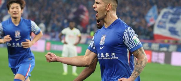 半岛体育网页版登录入口-球员技术高超在大洲联赛中取胜