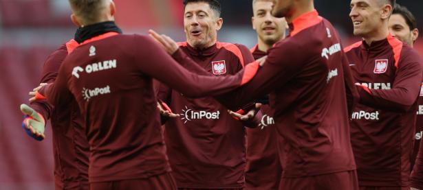 半岛体育官方入口-关于波兰队在预选赛中力求出线晋级全权的信息