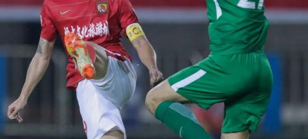 半岛体育网站-关于欢呼雀跃：巴拉圭队在比赛中充满活力，赢得掌声的信息