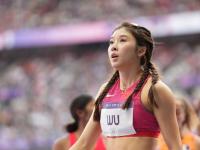 半岛体育官网-游泳选手刘惠芳凭借实力晋级半决赛