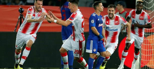 慕尼黑巴伐利亚全面取胜，领跑积分榜的简单介绍