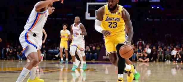 半岛体育登录入口-拉塞尔砍下33分，为勇士取得一场胜利的简单介绍