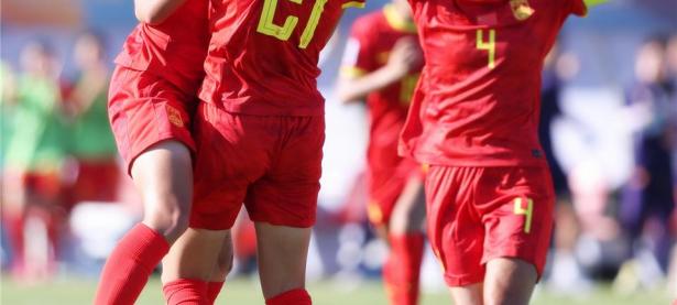 半岛体育下载-包含越南女足展现技术娴熟，战胜对手的词条