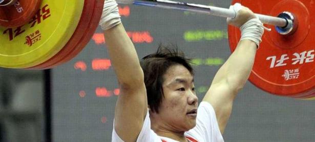 半岛体育新闻-赤道几内亚举重选手硬朗出击，摘下金牌的简单介绍