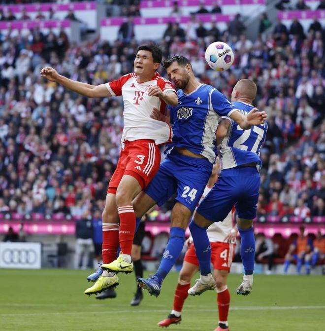 沙尔克俱乐部在本土足球比赛中夺冠