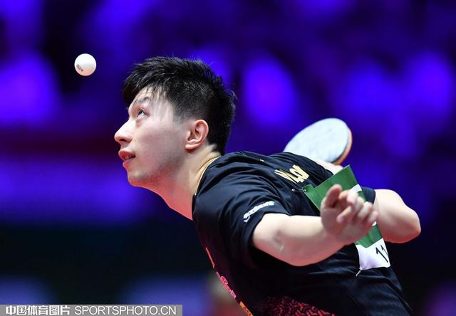 比分拉开后助攻球员临场表现自如的简单介绍