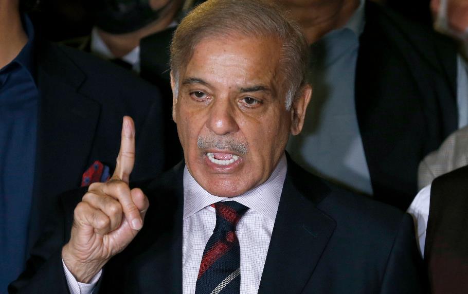 包含伊朗球队喜迎新外援，豪言夺得联赛冠军的词条