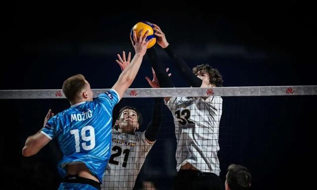 俄罗斯客场战胜斯洛文尼亚，积分榜第二的简单介绍