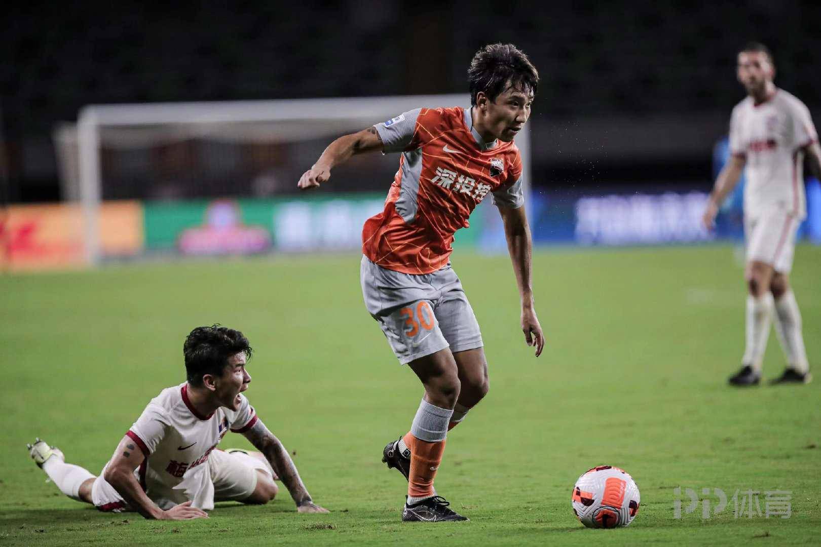 青年军发挥稳定，为球队增添了活力的简单介绍