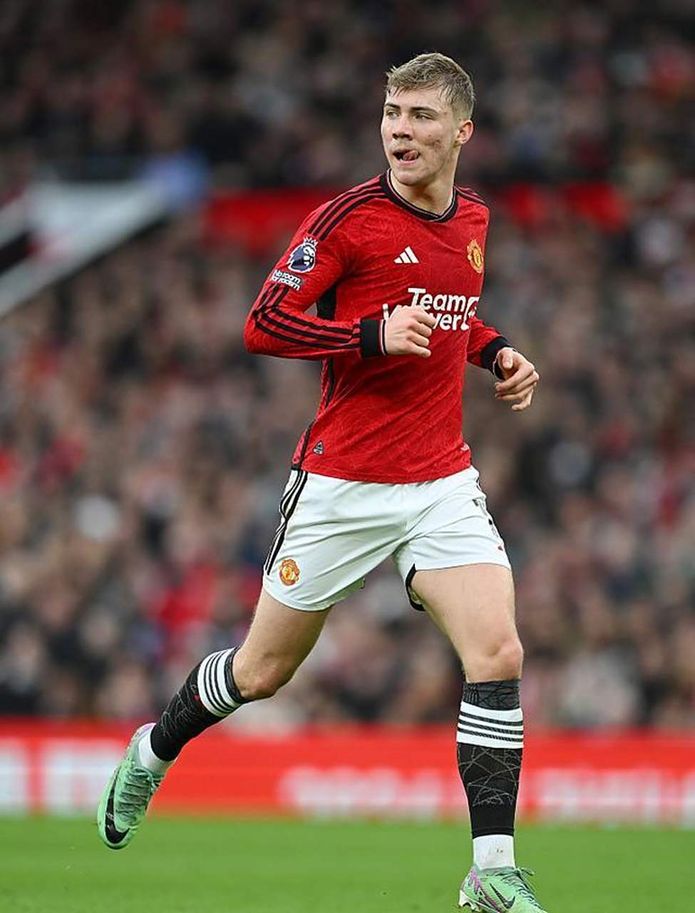 包含桑普多利亚年轻球员崭露头角的词条