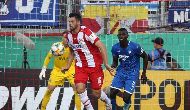 美因茨球员被爆料私自聚餐，可能影响战绩的简单介绍