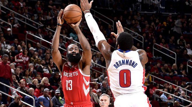 火箭战胜热火，保持不败势头