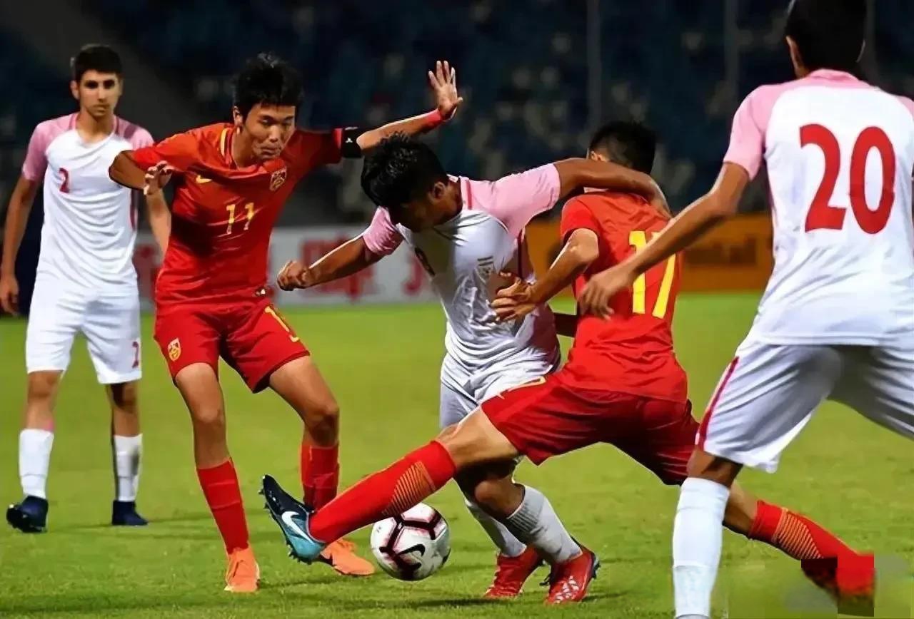 包含战力爆发的球队在比赛中大放异彩的词条